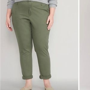 New with tags! NWT Old Navy Womens OG chinos khaki green sz 4x 26 28 pants cute